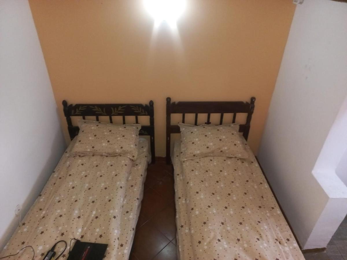 Double Room With Private Bathroom By Osteria Constantino 特尔戈维什泰 外观 照片